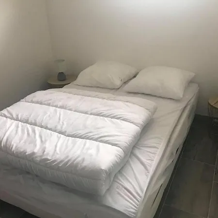 Petite Maison De Proche De La Holiday home